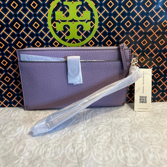 Tory Burch Chelsea Wristlet Bag Allium Gold Purple - Picture 9 of 10